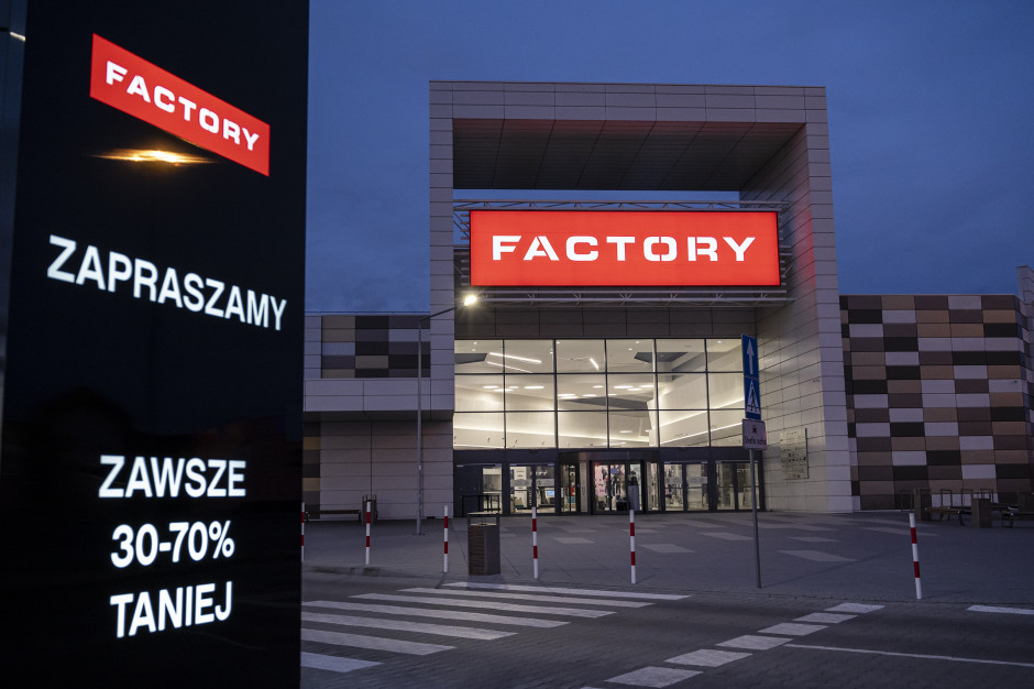 Zrób świąteczne zakupy w Factory KRAKÓW 🌟🎁