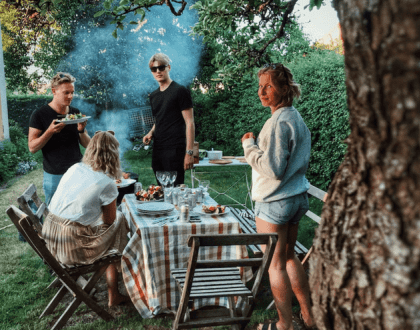 Urządzanie grilla – o czym należy pamiętać podczas przygotowania barbecue?