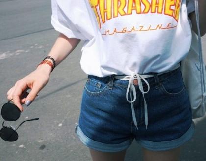 White T-Shirt, denim and Nikes