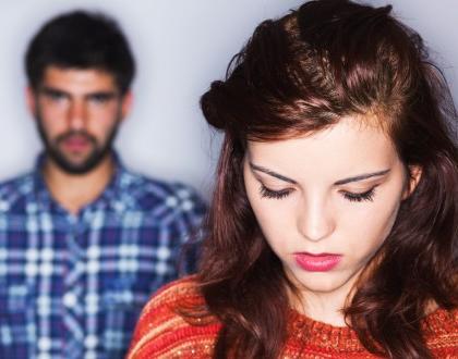 7 poważnych błędów, które kobiety popełniają w związku!