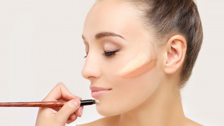 7 makijażowych błędów, które sprawiają, że wyglądamy na starsze!