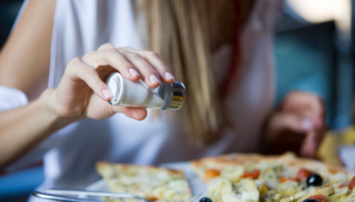 Zużycie odpowiedniej ilości soli jest ważne w zdrowym stylu życia