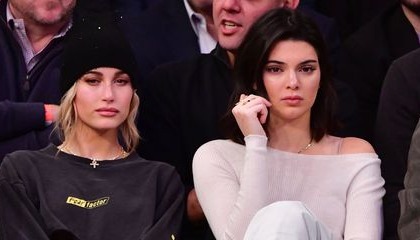 Hailey Baldwin/Kendall Jenner