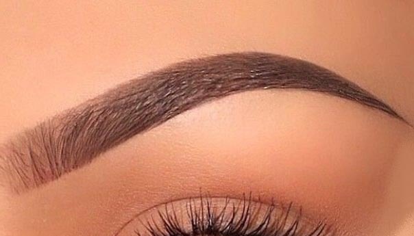 Zawsze robić idealne brwi