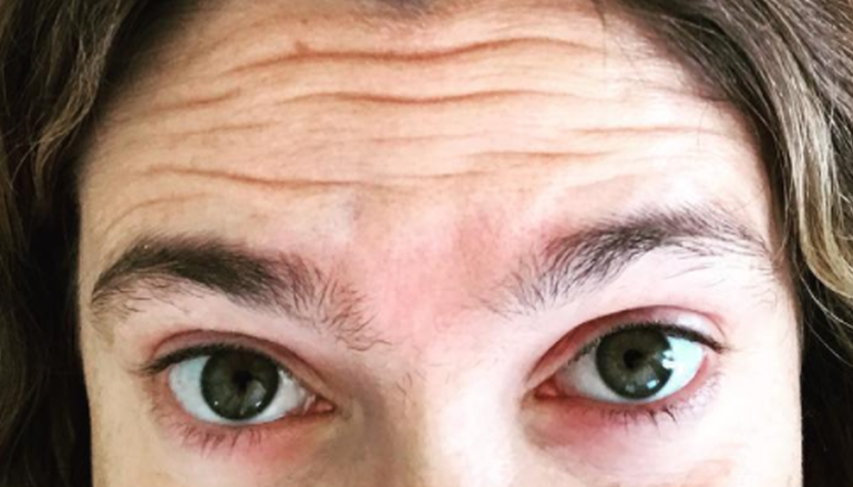 zawsze mieć nie wyregulowane brwi