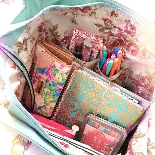 Rzeczy, które warto nosić do szkoły