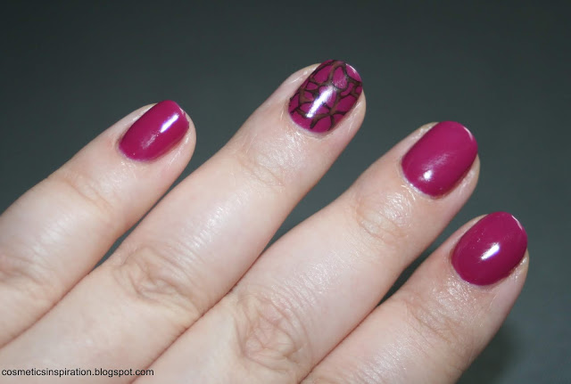 Kosmetyczne inspiracje: Stylizacja paznokci - Semilac 012 Pink Cherry + Delia Cosmetics Hybrid Gel Colour