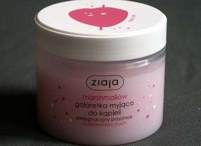Kosmetyczne inspiracje: Ziaja - Marshmallow - Galaretka myjąca do kąpieli truskawkowy puch
