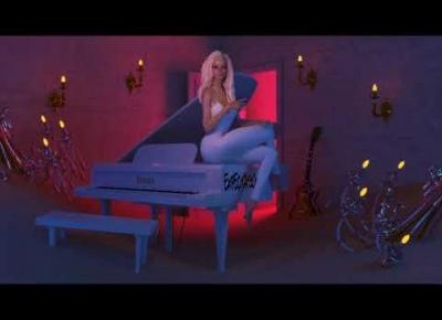 Bebe Rexha - 'Knees' (Official Lyric Video)