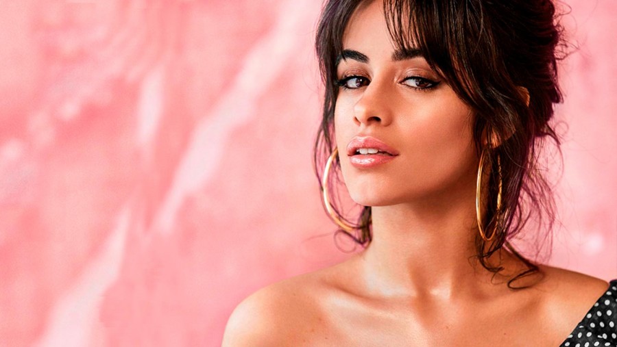 Camila Cabello obala mit i niesie mocne przesłanie dwa lata po premierze 