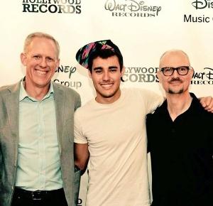 Jorge Blanco - kontrakt z Hollywood Records