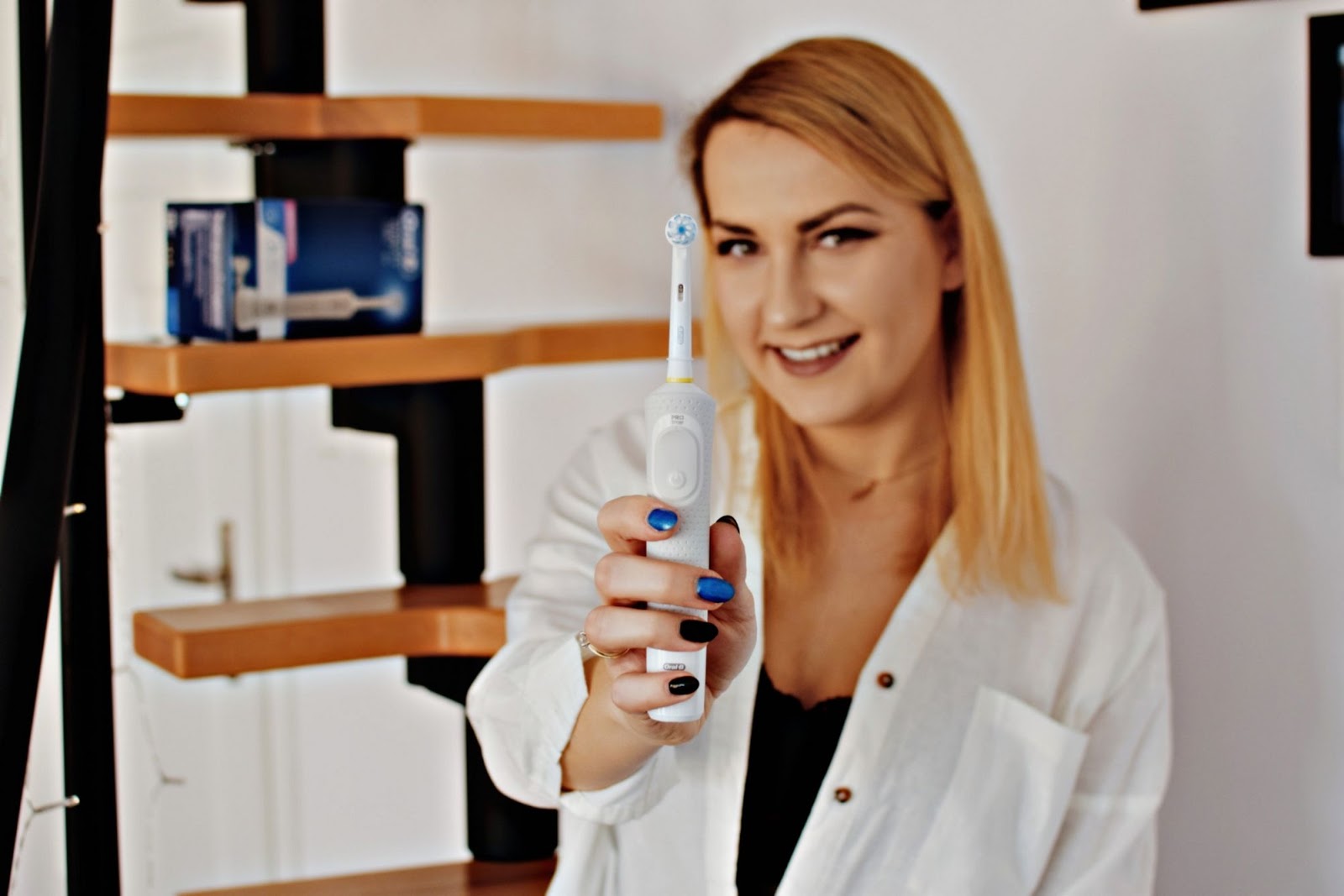 Moja nowa szczoteczka elektryczna ORAL-B Vitality 100 Sensi UltraThin