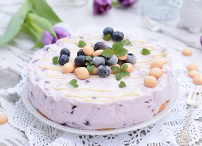 Sweet baking: Ciasto jogurtowo- borówkowe ze szkiełkiem na biszkoptach