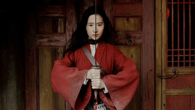 Lepiej bojkotować niż oglądać, czyli o aktorskiej wersji Mulan  | Gosiarella