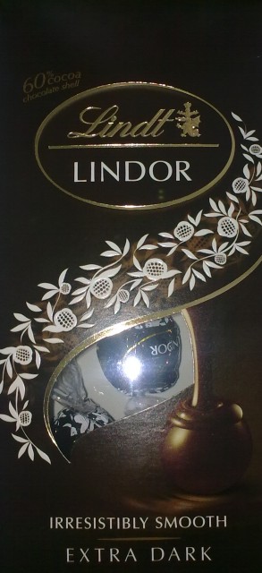 Pralinki Lindor Extra Dark - Lindt