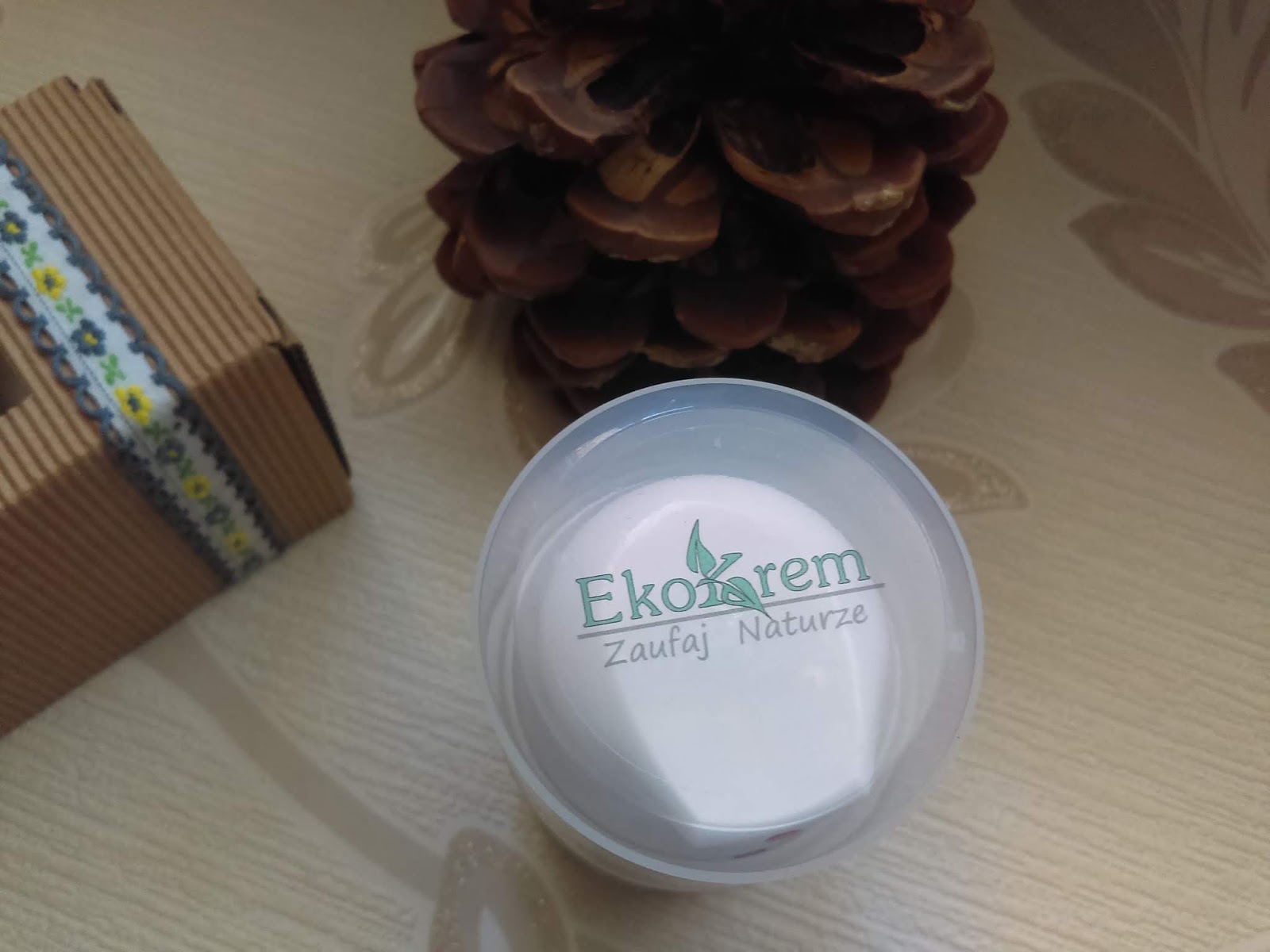 Cosmetics reviews : Natura z Ekokrem - krem do cery mieszanej z olejem tamanu