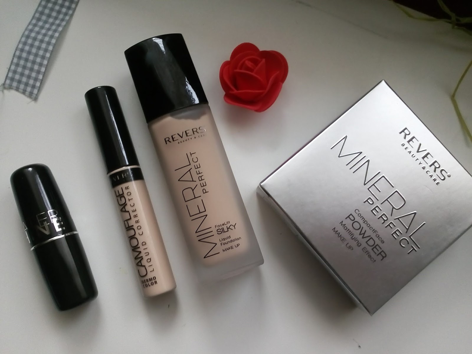 Cosmetics reviews : Kosmetyki Revers Cosmetics 