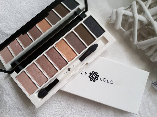 Cosmetics reviews : Laid Bare Eye Palette - paletka cieni w moich ulubionych kolorach.