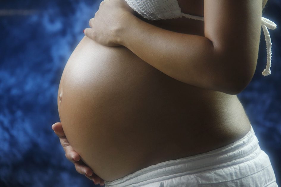 Mustela Maternité krem do zapobiegania i redukcji rozstępów | INSZAWORLD - blog