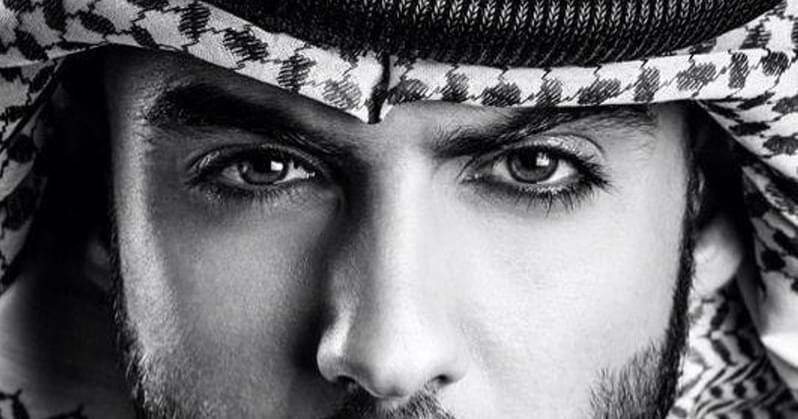 Władze Arabii Saudyjskiej wyrzuciły z kraju modela. Twierdzą, że jest zbyt przystojny i gorszy młode kobiety! | Buzz Gorilla