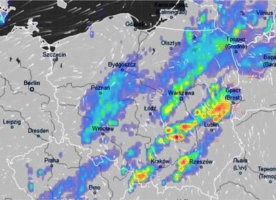 Pogoda. Groźny front nad Polską. Gwałtowne burze i ulewy - WP Wiadomości