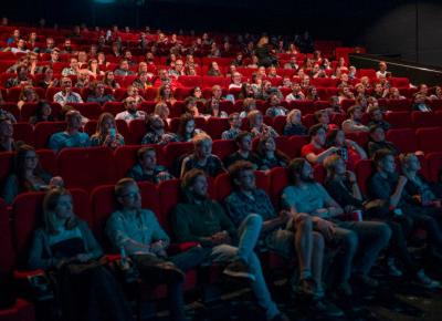Ceny biletów do kina w całej Polsce zmalały o połowę