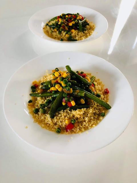 Przepisy kulinarne - Szybki kuskus po wegetariańsku - Zdrowy obiad w 30 minut | Kreatyvna