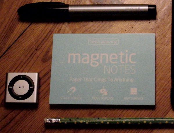 Karteczki samoprzylepne 2.0? Oto magnetic notes - gadżet do magnetycznych notatek :: KupPanGadżet