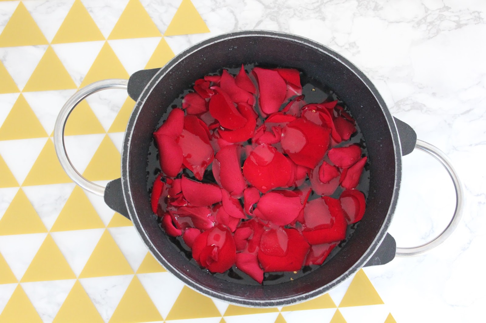 DIY ROSE WATER