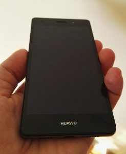 Huawei P8 | Huawei P8 Lite, czyli krótka historia o tym jak zrobili nas w konia