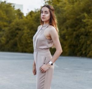 Mone Photos: Light Coffee Jumpsuit - outfit 59