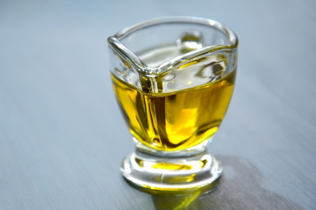 Cytryna z oliwą z oliwek - 5 korzyści dla zdrowia