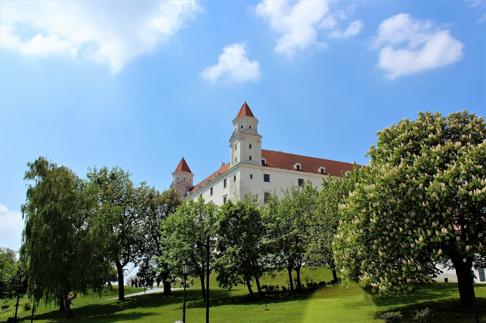 Zamek na wzgórzu - Bratislavský hrad