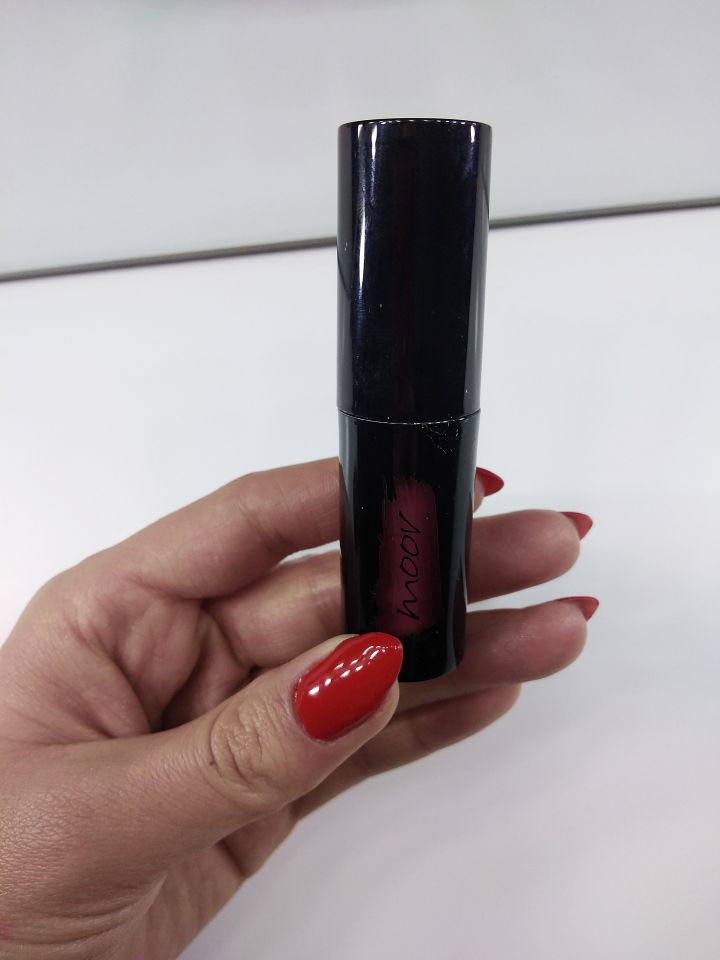 Moov, kolor Knockout