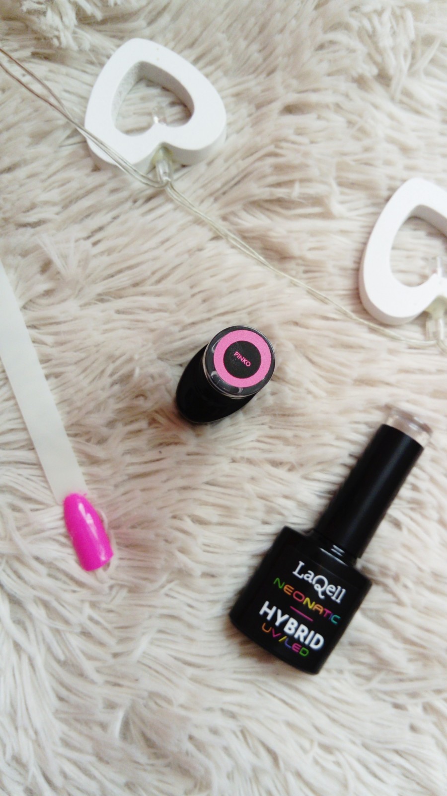 Hybryda firmy LaQell