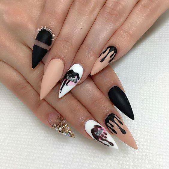 Kylie nails? ♥