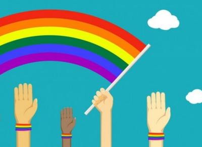 5 SPOSOBÓW NA POMOC OSOBOM LGBTQ+ W TWOJEJ SZKOLE