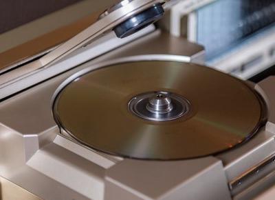 Jak poprawnie słuchać płyt CD – poradnik audiofilski | Ton składowy