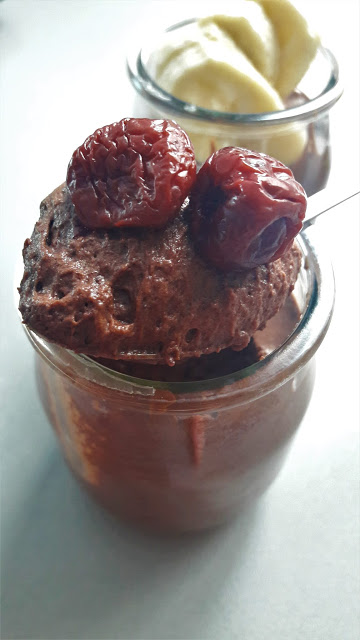 Wegański deser - mus czekoladowy z aquafaby | Diety i ich sekrety