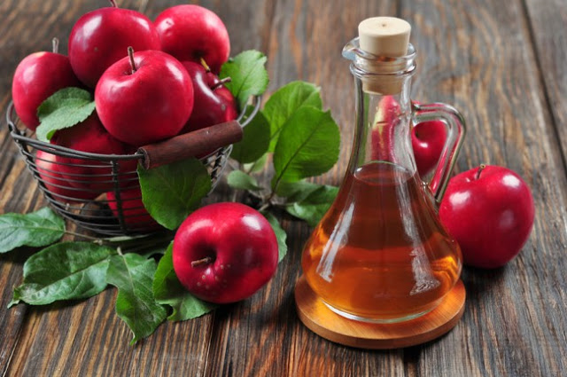Zdrowe Szczęście : Ocet jabłkowy, jak i na co go stosować? 