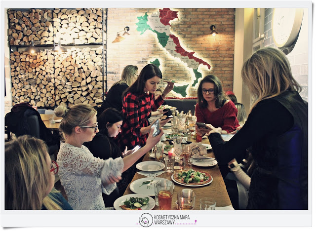 Kosmetyczna Mapa Warszawy - Zimowe spotkanie influencerek - Pizza Dominium | Z mojej strony lustra - blog kosmetyczny