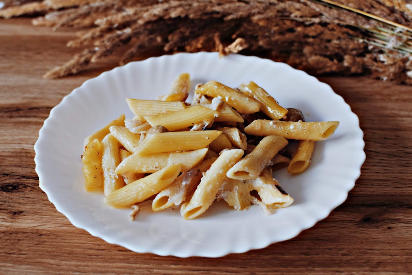 Penne z pieczarkami - Związek na patelni