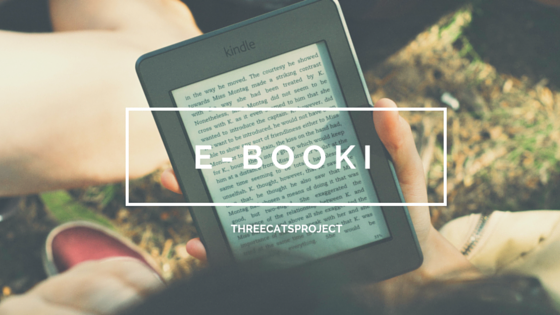 Three Cats Project: Książka tradycyjna a elektroniczna