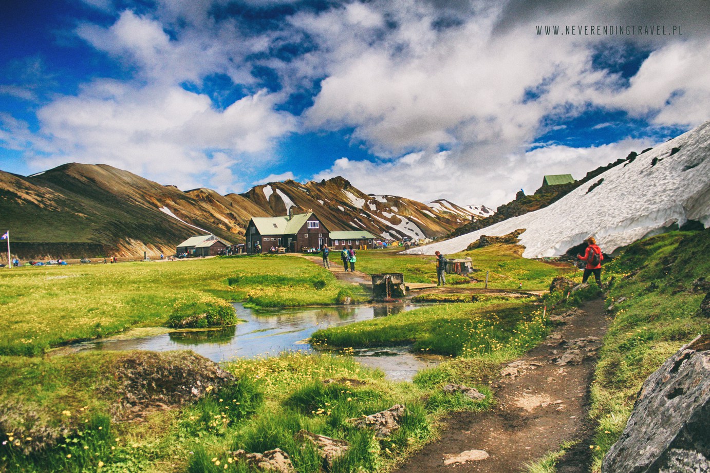 Islandia dzień 5 (cz. 2)- kąpiel w tęczowych górach Landmannalaugar - Never Ending Travel