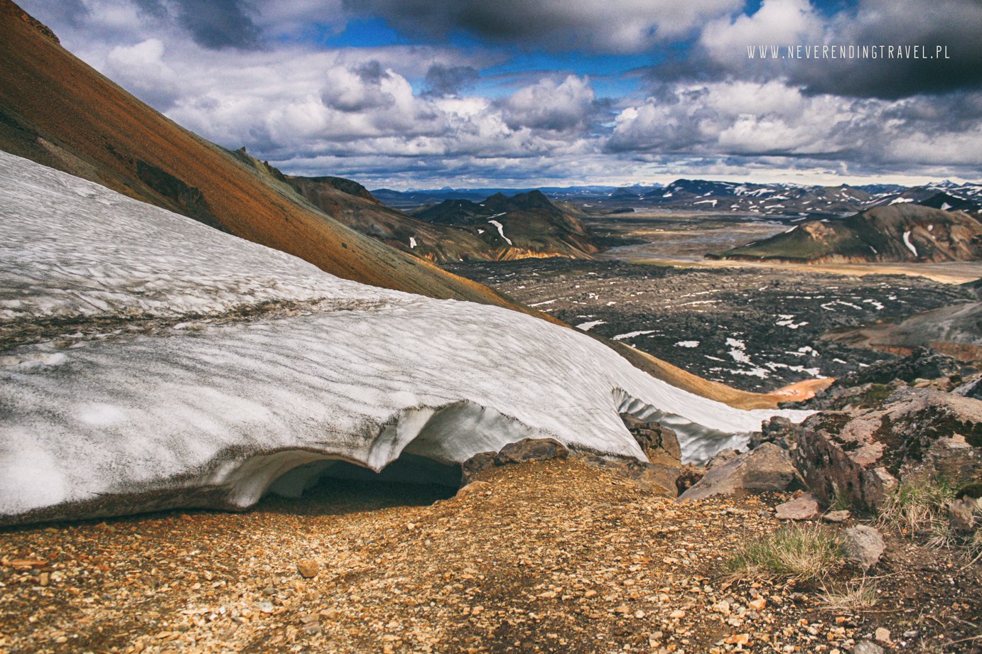 Islandia dzień 5 (cz.1)- Góry tęczowe Landmannalaugar- wspinaczka na wulkan. | Never Ending Travel