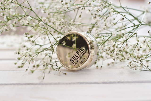 Wibo, Selfie Loose Shimmer, rozświetlacz, Gold |  Feather - Mój Sposób Na Modę 