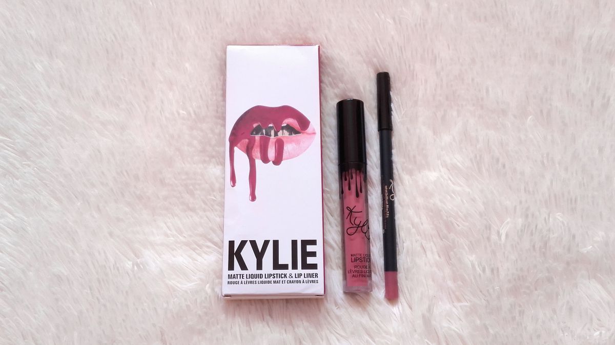 Pierwsze wrażenie/recenzja: Kylie Jenner Lip Kit kolor Posie K - Aleksandra Ciszewska