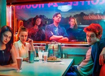 6 FAKTÓW O SERIALU ,,RIVERDALE,,!