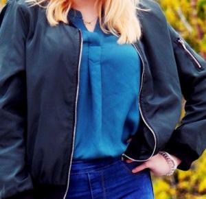 a'Lexi: Bomber jacket 