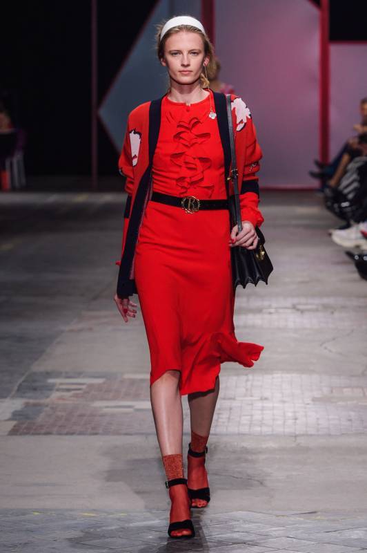 Lady in red - jak działa na nas modna czerwień?